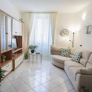La Casa Di Anna Apartment Como