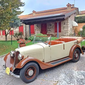 Le Scuderie Di S.bakhita Villa Schio