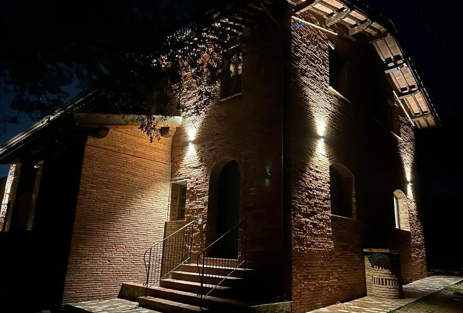 Agriturismo Tenuta I 4 Venti Collesalvetti Lantgård