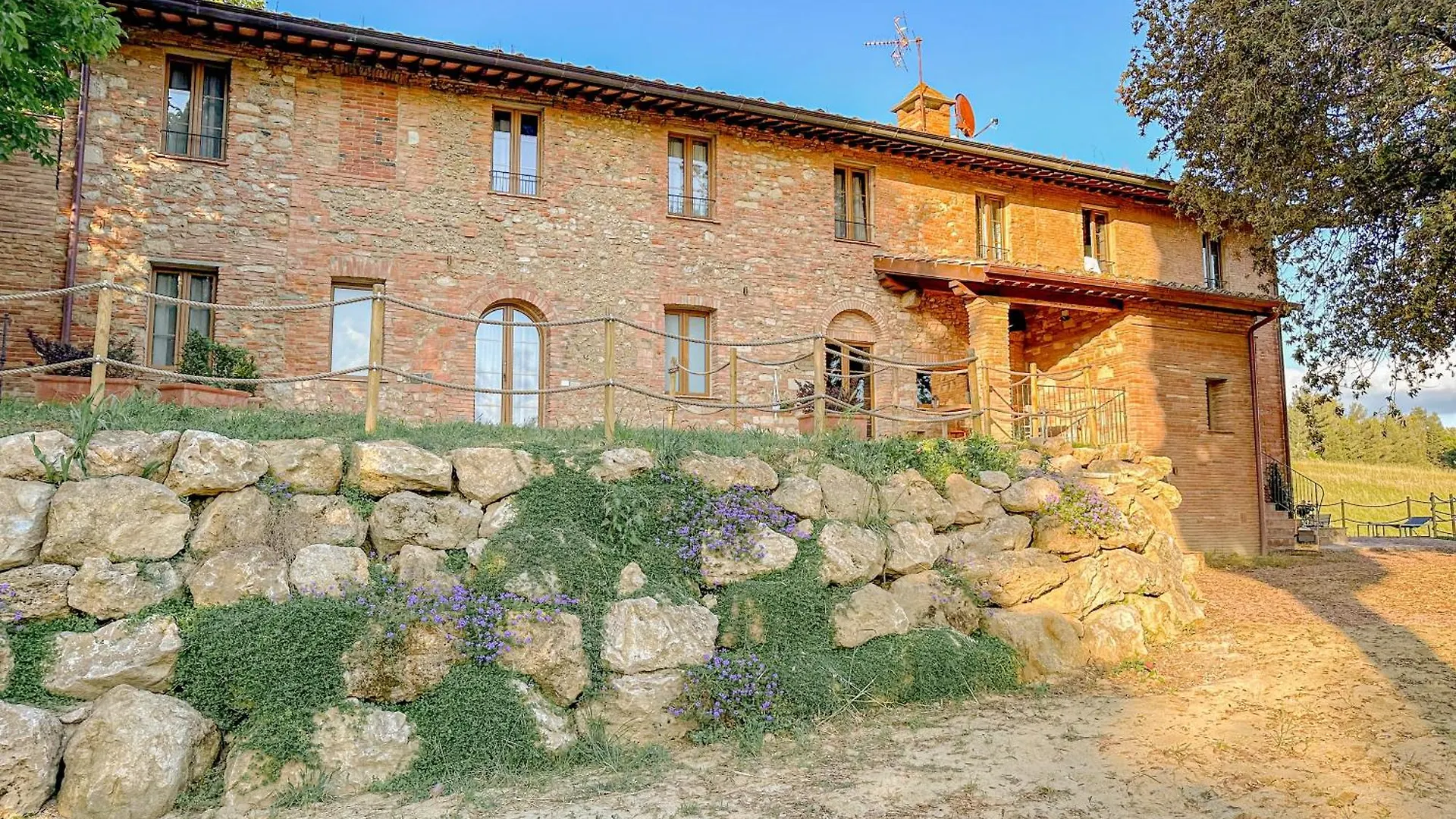 Agriturismo Tenuta I 4 Venti Collesalvetti 0*,  Italien